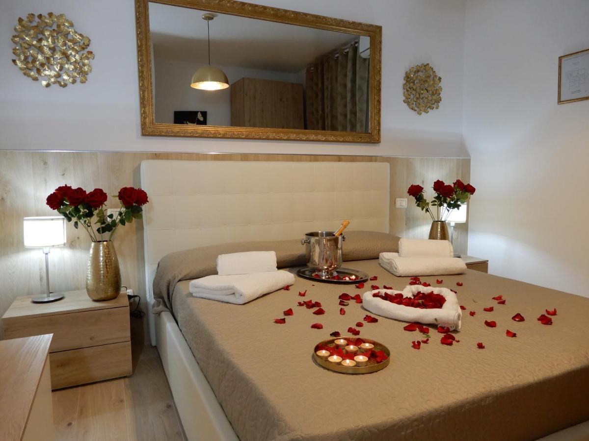 Caserta Royale Suite Luaran gambar